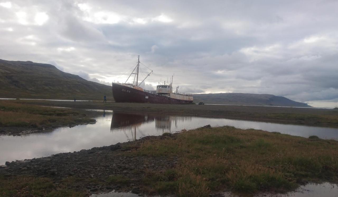 Aegisholt Privete House With Hot Tub Apartman Patreksfjordur Kültér fotó